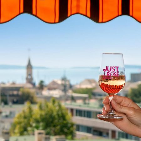 Le Cadet - Vue Panoramique Ville Et Baie De Sanary Sur Mer, Parking & Terrasse - 2 A 4 Pers Экстерьер фото